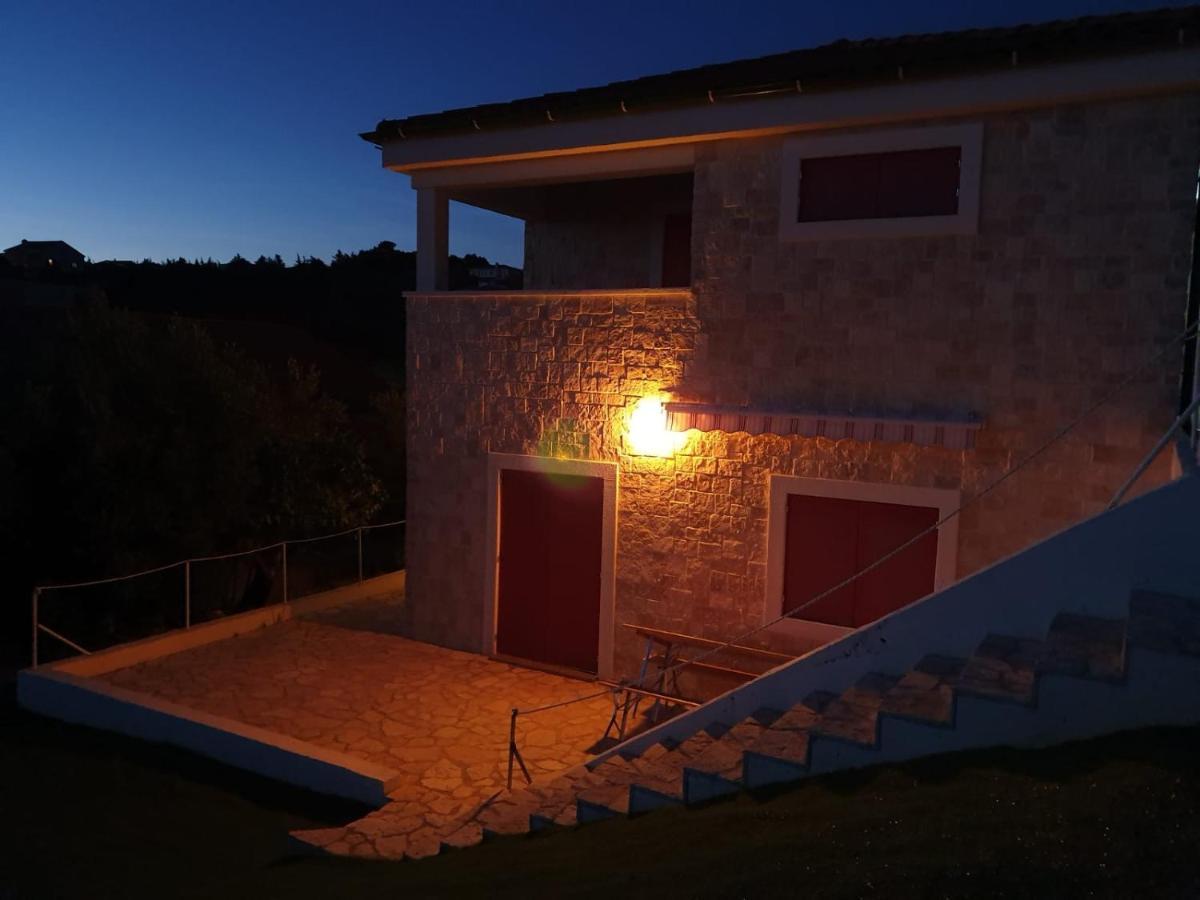 Villa Romantica Lun  Εξωτερικό φωτογραφία